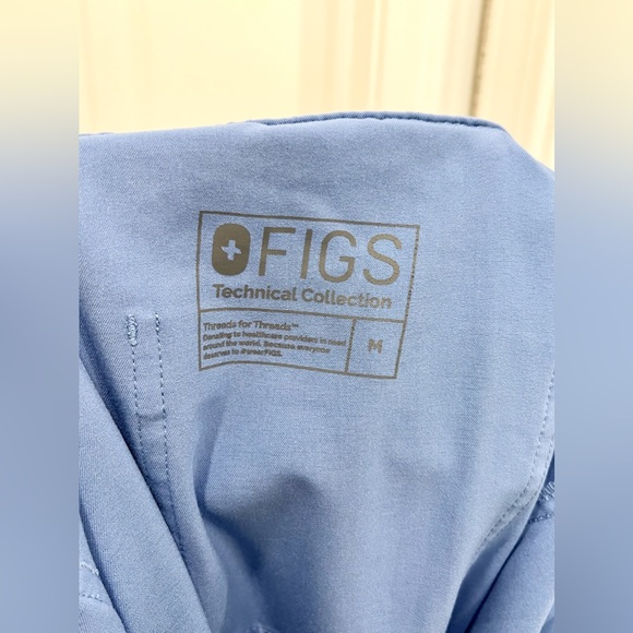 FIGS Men’s Technical Collection Cargo Scrub Pants - Picture 9 of 9